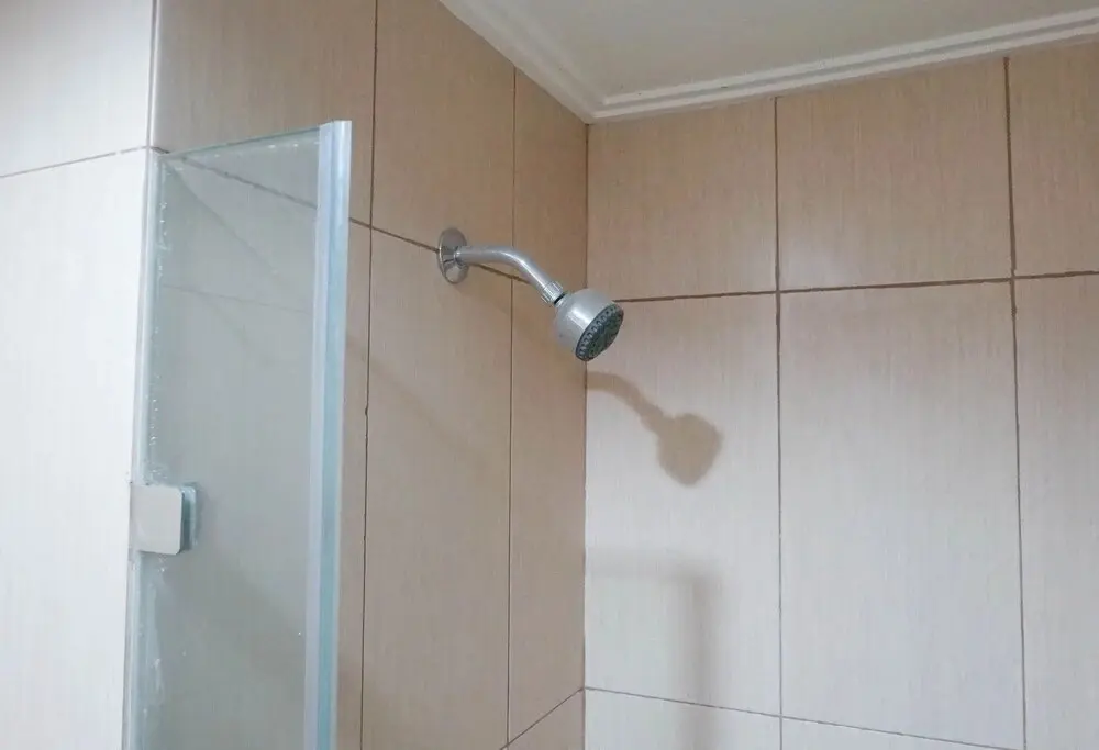 Сурабая: Dreamy Studio Apartment at Tamansari Papilio