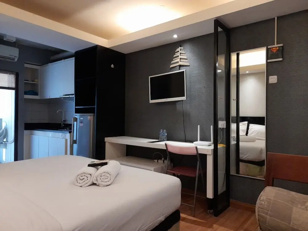 Бандунг: Modern Studio Room at Gateway Ahmad Yani Cicadas Apartment