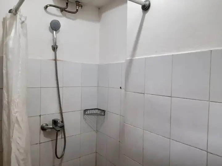 Бандунг: Modern Studio Room at Gateway Ahmad Yani Cicadas Apartment
