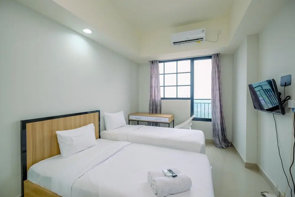 Депок: Nice and Cozy Studio Room at Evenciio Margonda Apartment