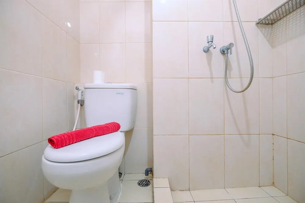 Бекаси: Comfy and Tidy Studio Apartment at Springlake Summarecon Bekasi