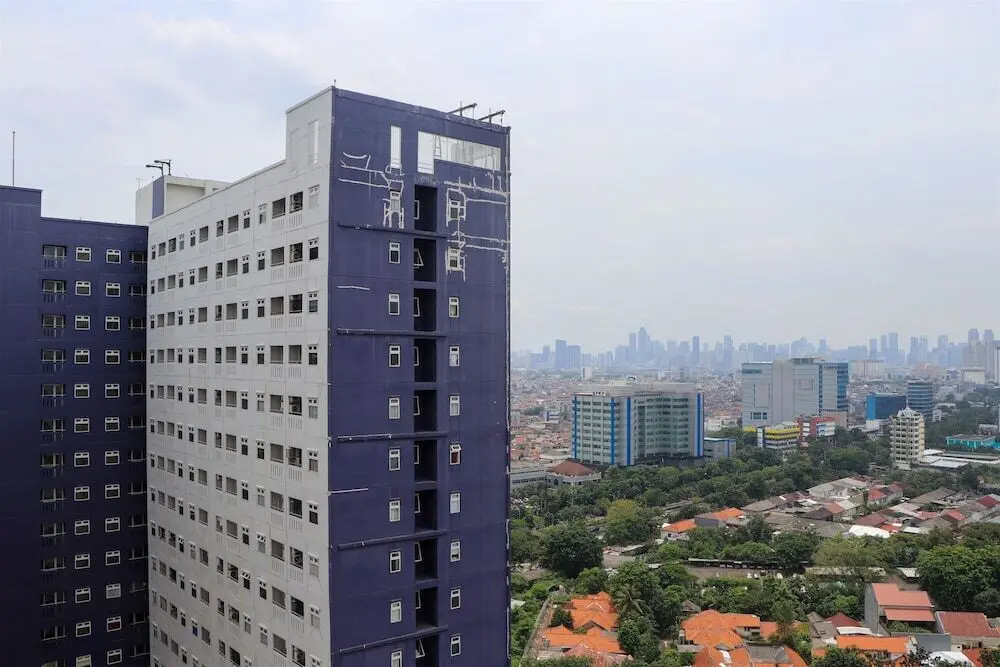Джакарта: Cozy Stay and Simply 2BR at Green Pramuka City Apartment