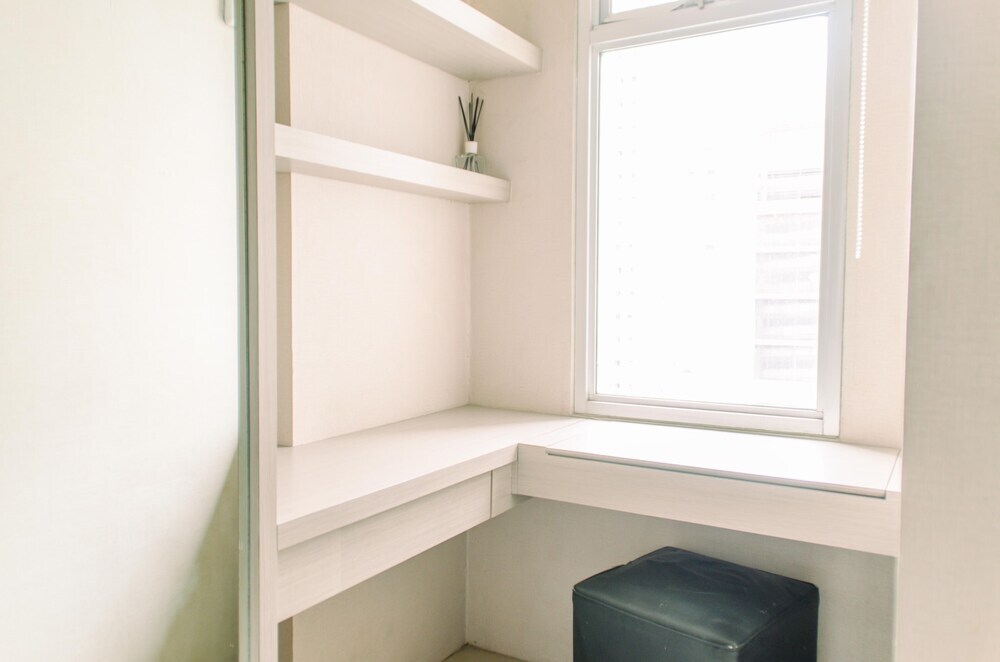 Джакарта: Comfort and Elegant 2BR at Green Bay Pluit Apartment