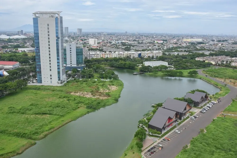 Бекаси: Cozy Living Studio at Springlake Summarecon Bekasi Apartment