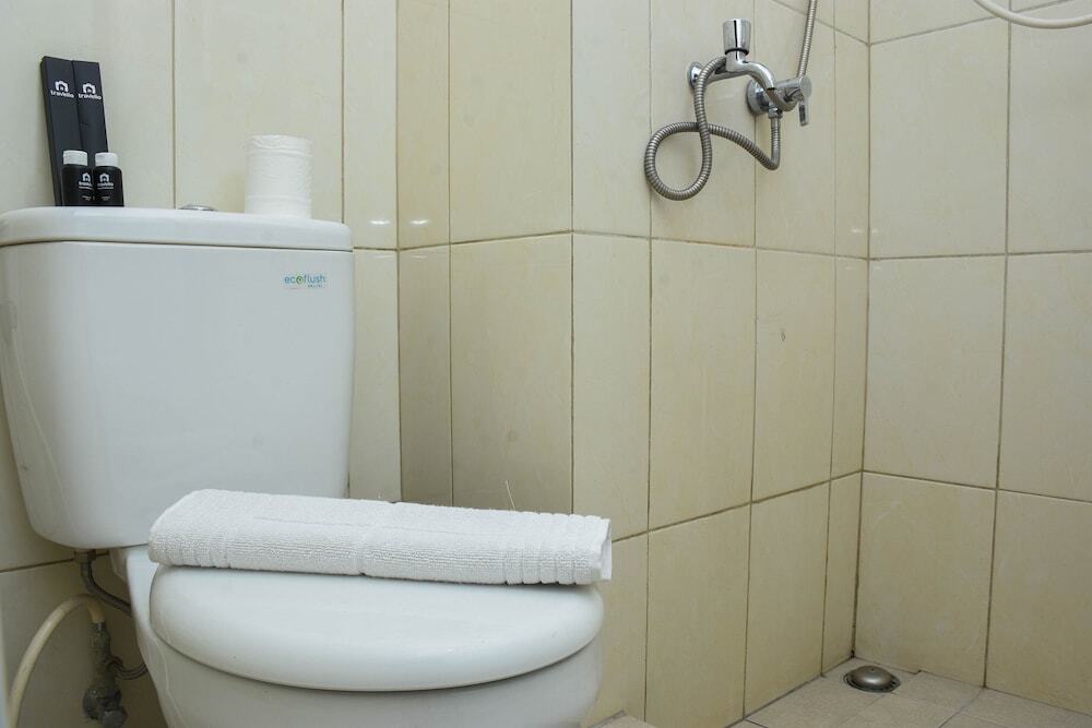 Бекаси: Cozy Living Studio at Springlake Summarecon Bekasi Apartment