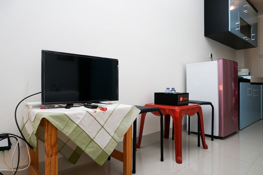Джакарта: City View Studio Apartment at Signature Park Grande