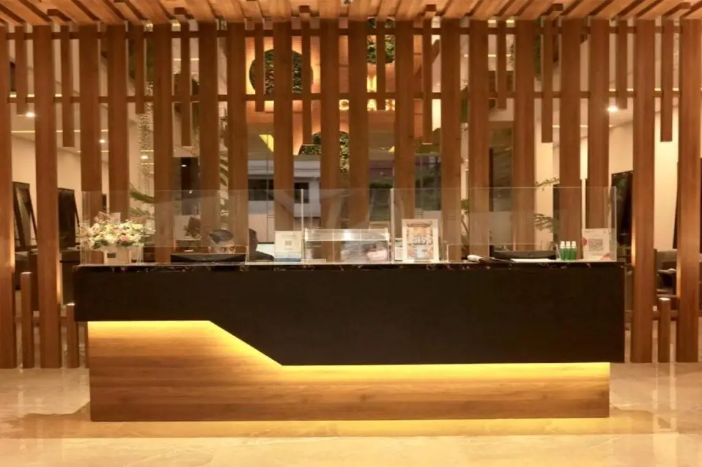 Маланг: Class Premium Guest House