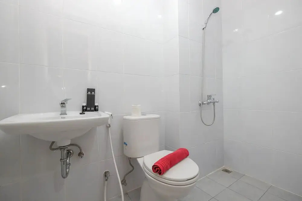 Бекаси: Comfort Studio Apartment At Patraland Urbano