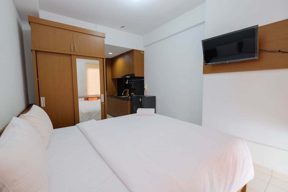 Бекаси: Comfort Studio Apartment At Patraland Urbano