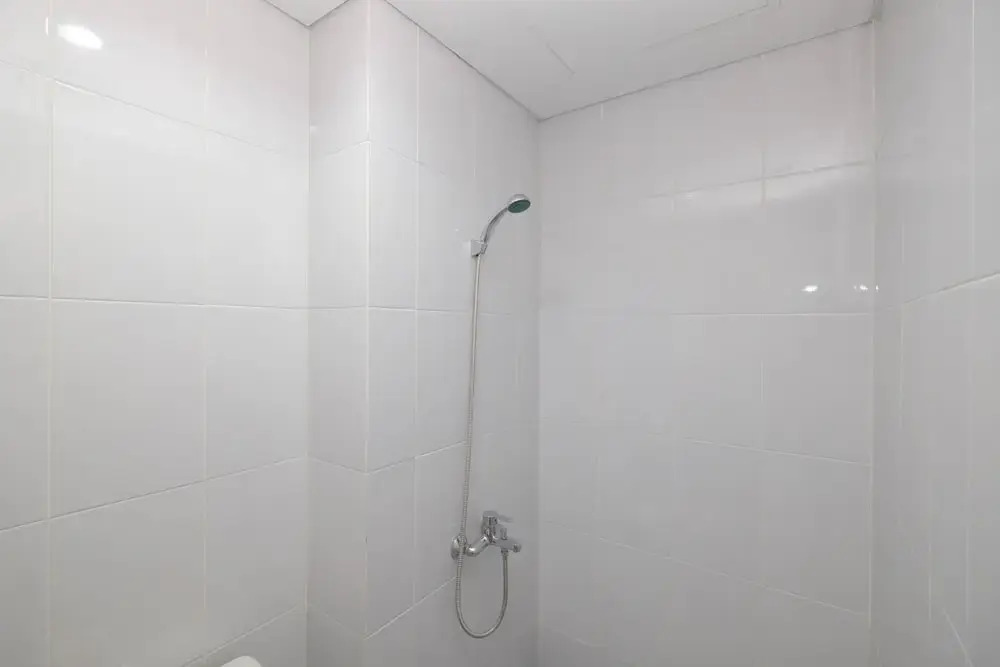 Бекаси: Luxurious Studio At Patraland Urbano Apartment