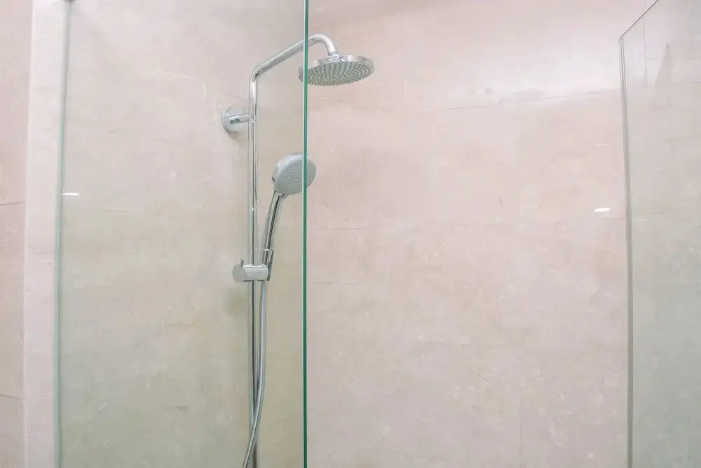 Джакарта: Great Deal And Comfy Studio At Menteng Park Apartment
