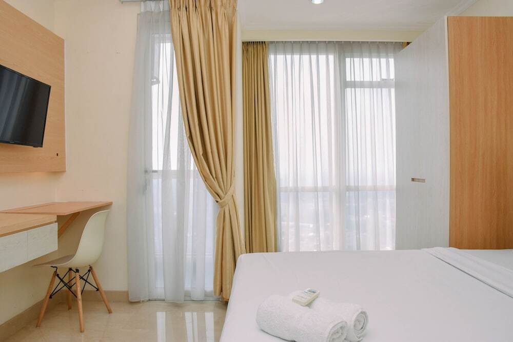 Джакарта: Great Deal And Comfy Studio At Menteng Park Apartment