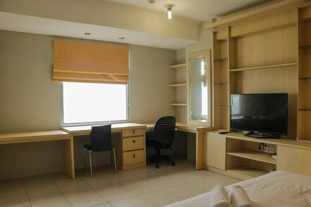Джакарта: Fully Furnished And Spacious Studio At Green Bay Pluit Apartment