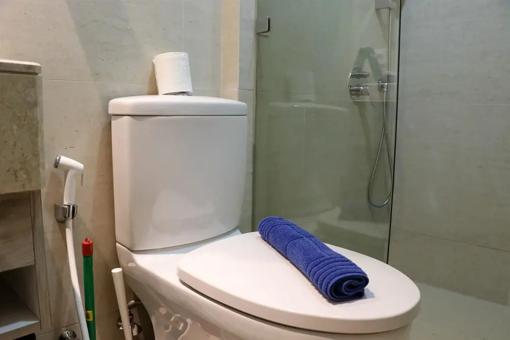 Джакарта: Nice And Stylist Studio At Gold Coast Apartment