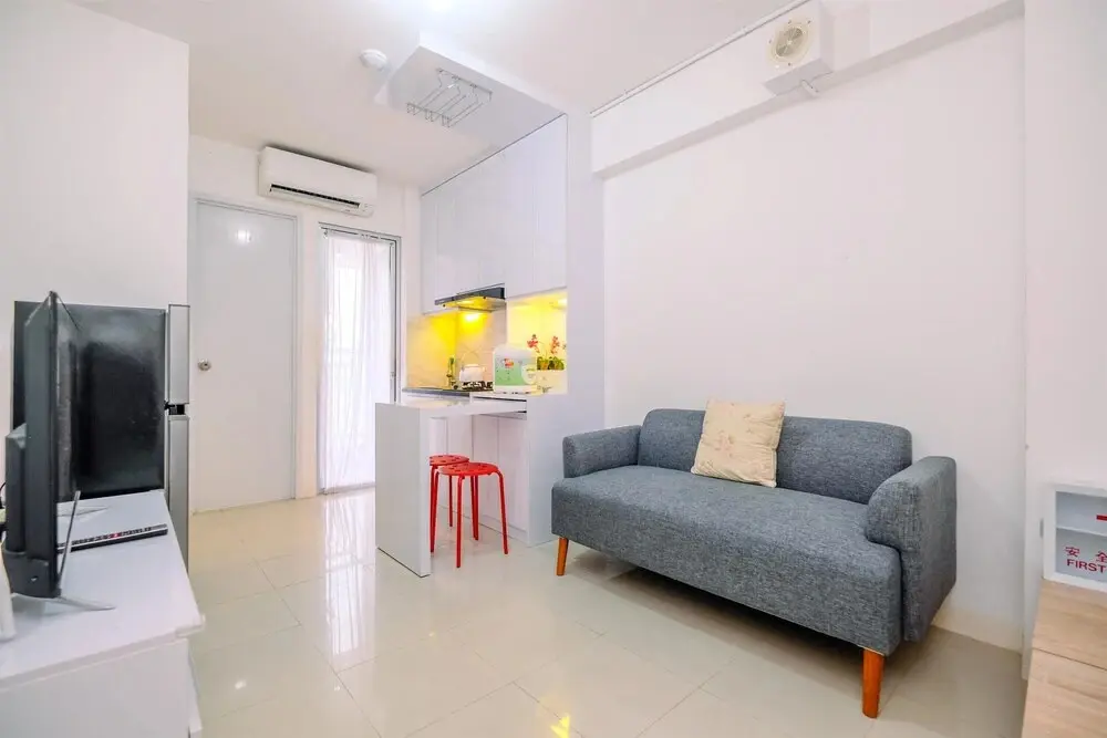 Джакарта: Well Designed And Minimalist 2Br At Bassura City Apartment