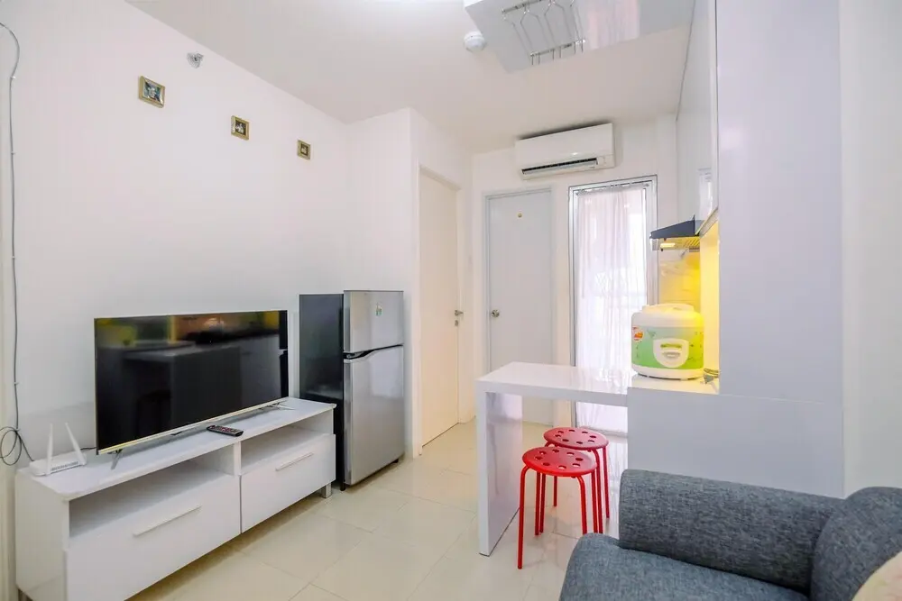 Джакарта: Well Designed And Minimalist 2Br At Bassura City Apartment