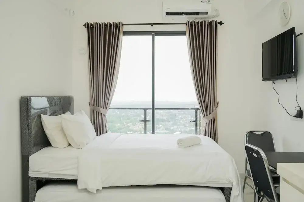 Legok: Cozy And Nice Studio At Sky House Bsd Apartment