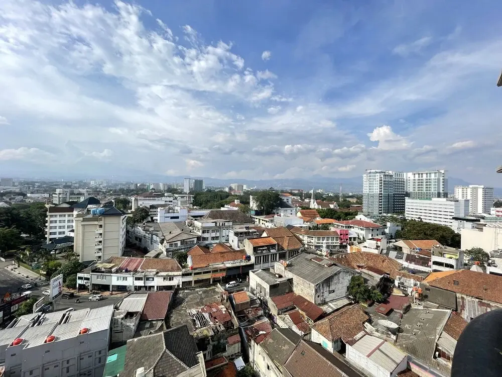 Бандунг: Strategic And Spacious 2Br At Apartment Braga City Walk