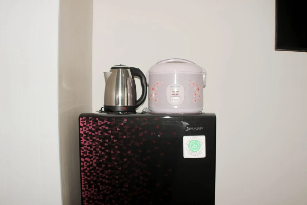 Чикаранг: Homey And Cozy Studio Apartment At Elvis Tower