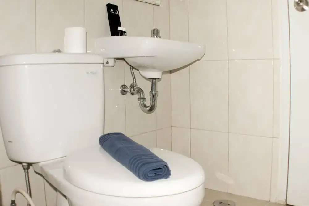 Бекаси: Comfy And Spacious 2Br At Springlake Summarecon Apartment Bekasi