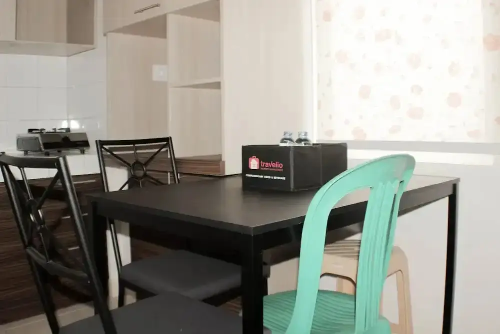 Бекаси: Comfy And Spacious 2Br At Springlake Summarecon Apartment Bekasi