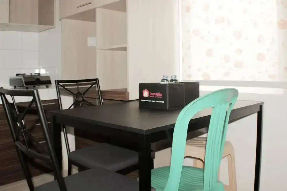 Бекаси: Comfy And Spacious 2Br At Springlake Summarecon Apartment Bekasi
