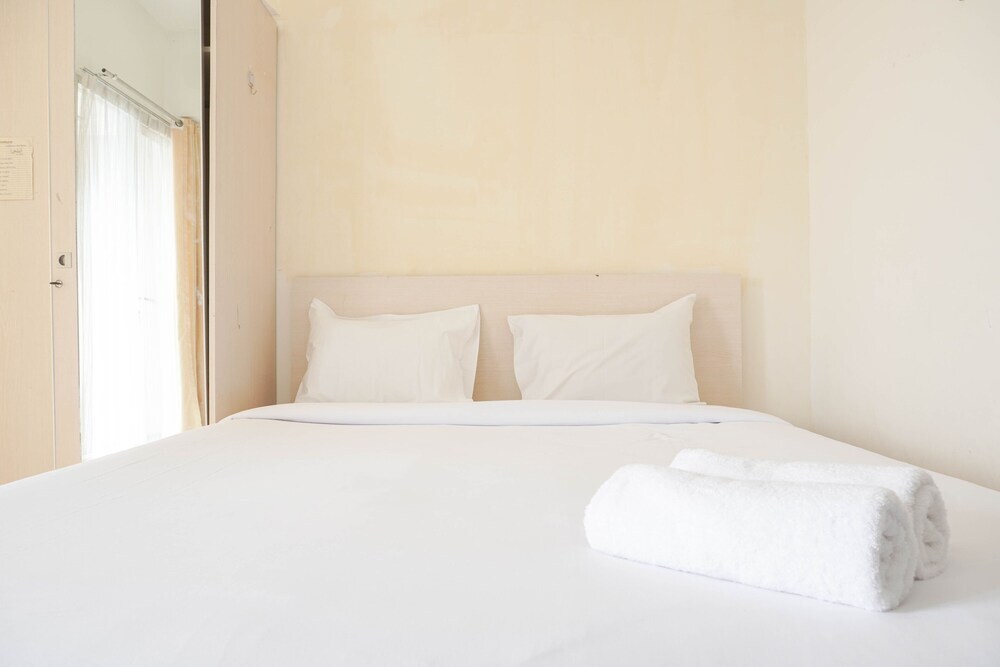 Депок: Nice And Comfort Studio At Margonda Residence 3 Apartment