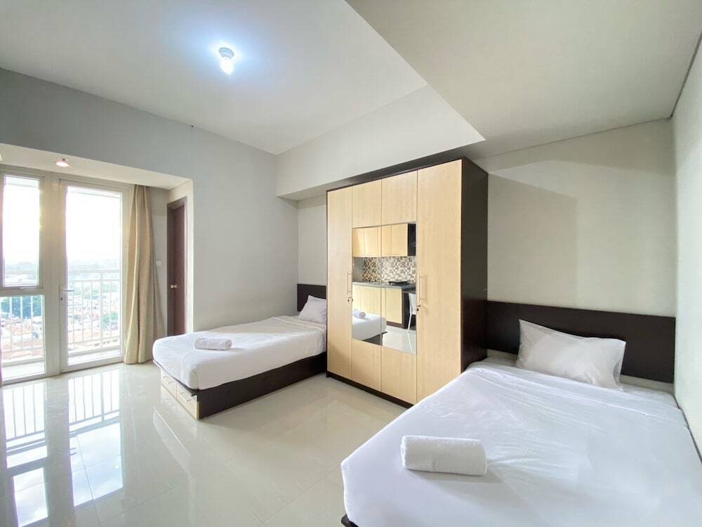 Сумеданг: Private And Spacious Studio Room At Skyland City Jatinangor