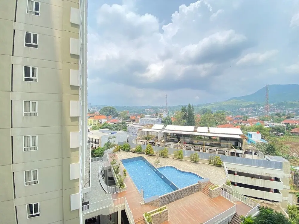 Сумеданг: Private And Spacious Studio Room At Skyland City Jatinangor