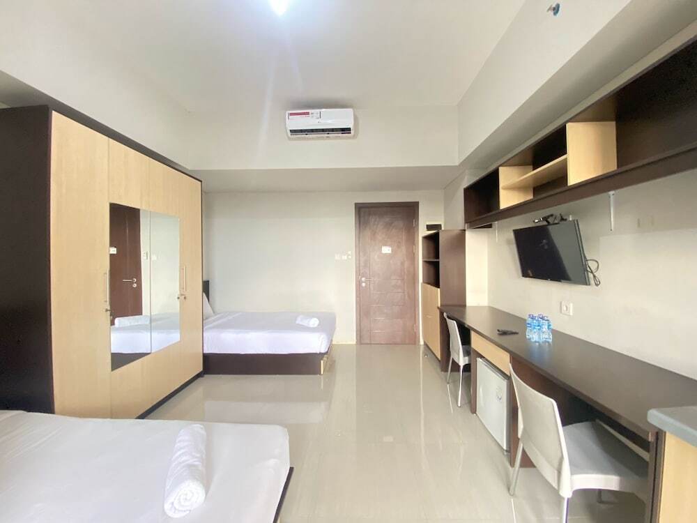 Сумеданг: Private And Spacious Studio Room At Skyland City Jatinangor