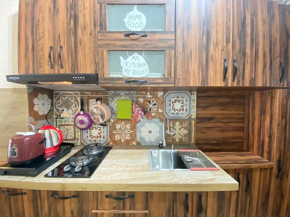 Бандунг: Scandinavian Studio Room At Grand Asia Afrika Apartment