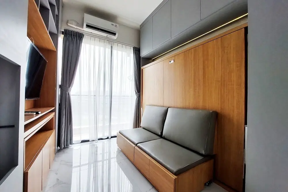 Legok: Minimalist And Cozy Studio At Sky House Bsd Apartment