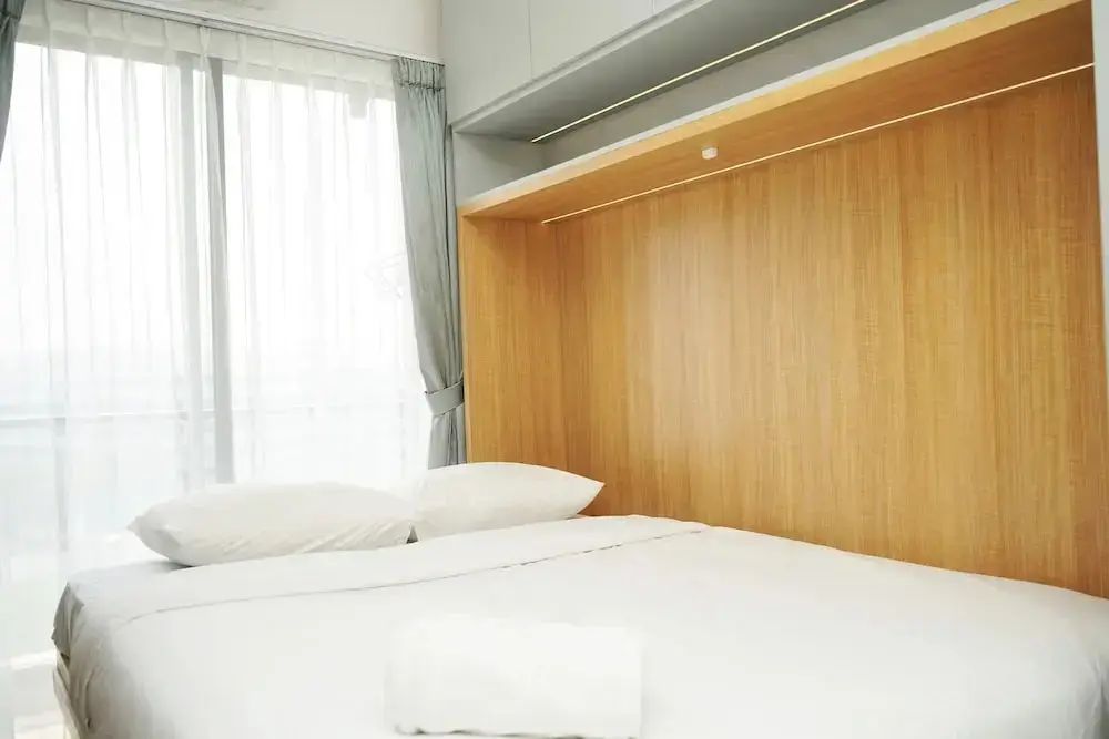 Legok: Minimalist And Cozy Studio At Sky House Bsd Apartment