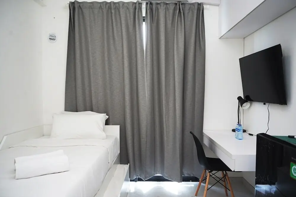 Legok: Nice And Restful Studio Sky House Bsd Apartment