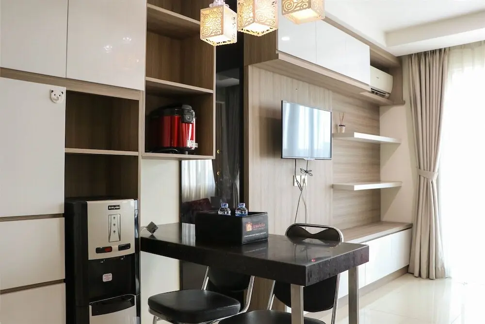 Джакарта: Comfort Studio At Sky Terrace Apartment
