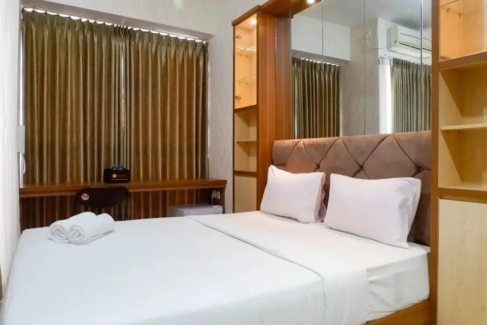 Сурабая: Stylish Studio Apartment At Taman Melati Surabaya