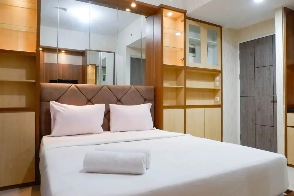 Сурабая: Stylish Studio Apartment At Taman Melati Surabaya