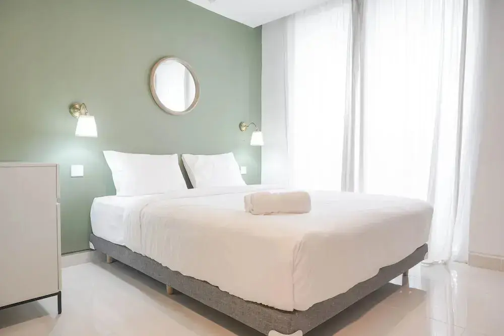 Джакарта: Cozy Stay And Spacious Studio At West Vista Apartment