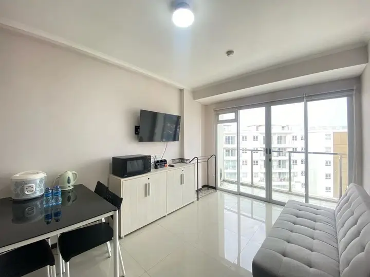 Бандунг: Comfy 2Br Apartment At Gateway Pasteur Near Pasteur Exit Toll
