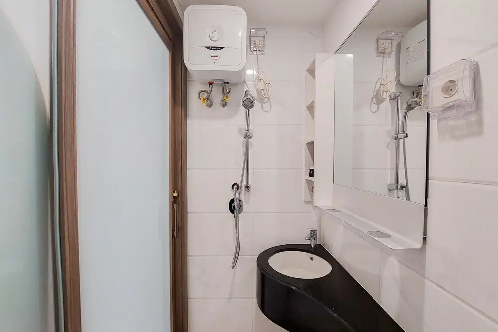 Legok: Nice And Minimalist Studio At Sky House Bsd Apartment