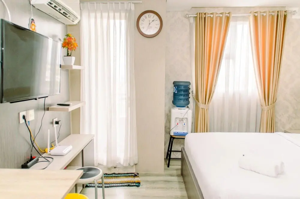 Южный Тангеранг: Minimalist And Comfy Studio At Bintaro Icon Apartment