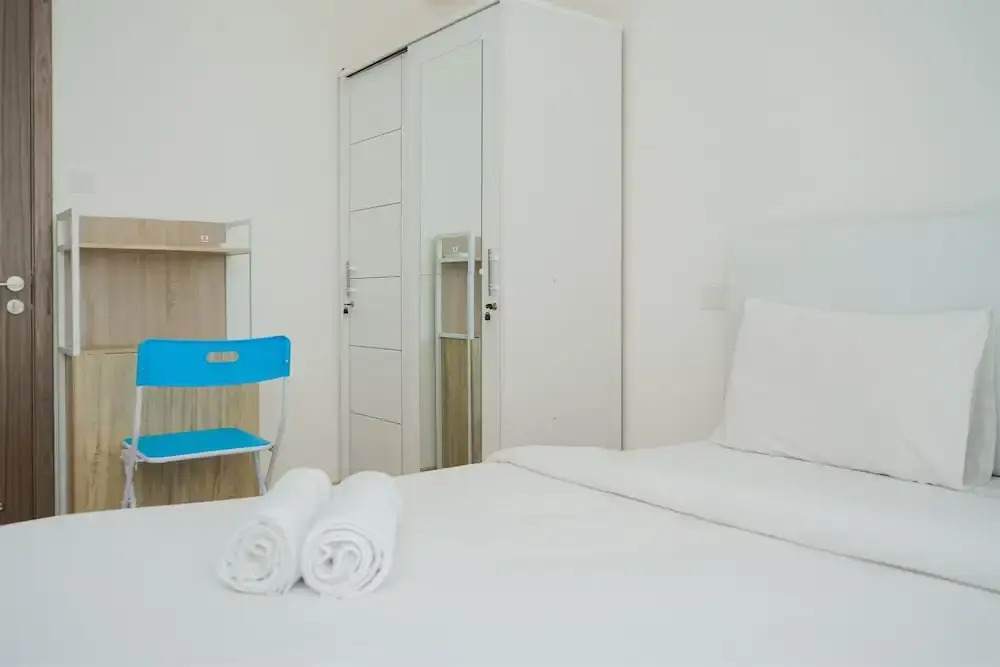 Legok: Minimalist And High Floor 2Br At Sky House Bsd Apartment