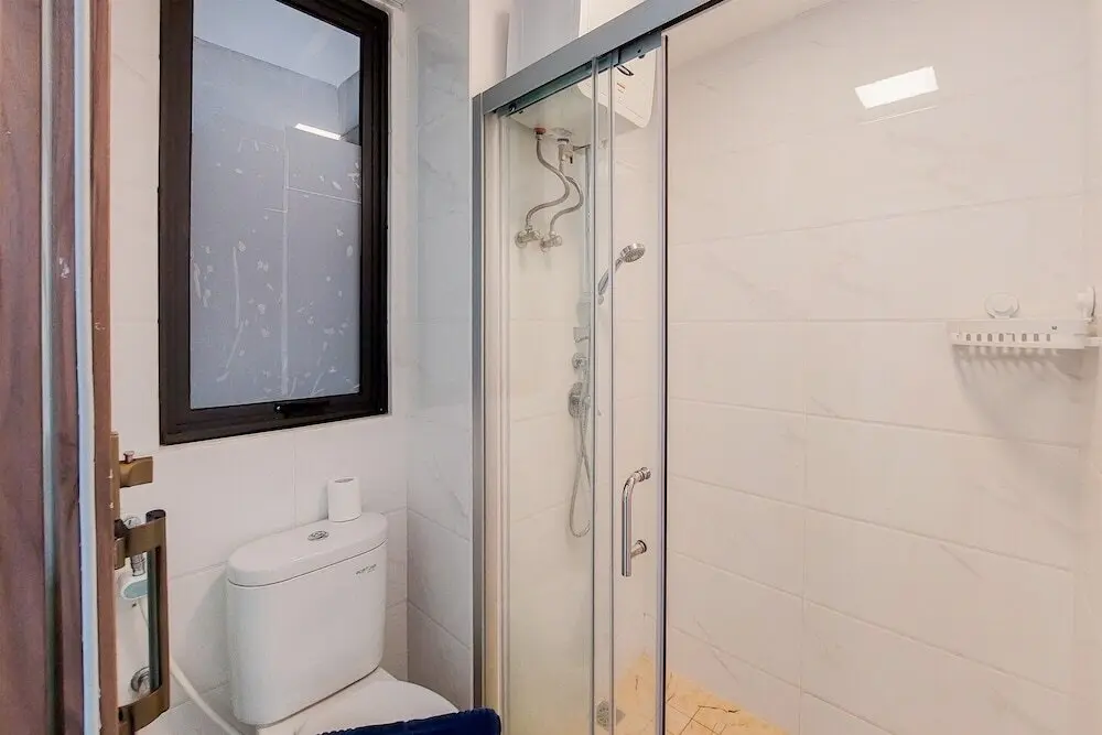 Legok: Minimalist And High Floor 2Br At Sky House Bsd Apartment