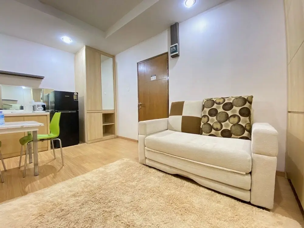 Бандунг: Spacious Studio Room At Gateway Ahmad Yani Cicadas Apartment