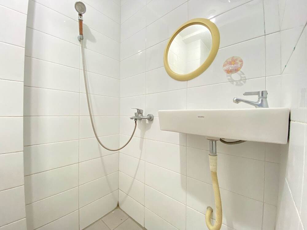 Бандунг: Spacious Studio Room At Gateway Ahmad Yani Cicadas Apartment