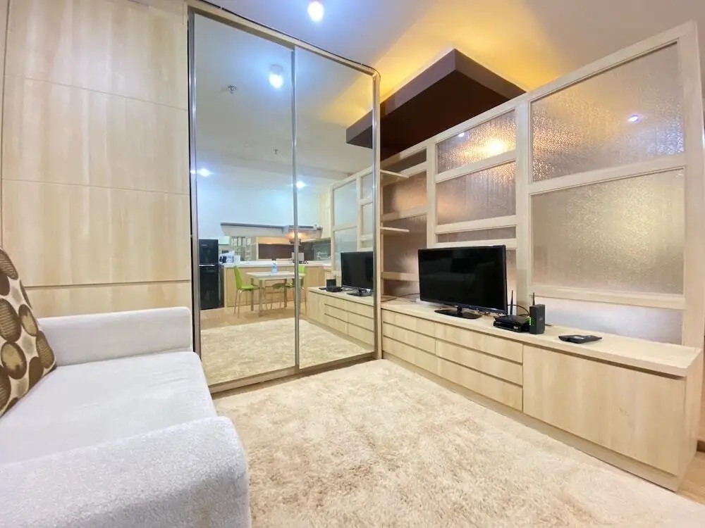 Бандунг: Spacious Studio Room At Gateway Ahmad Yani Cicadas Apartment