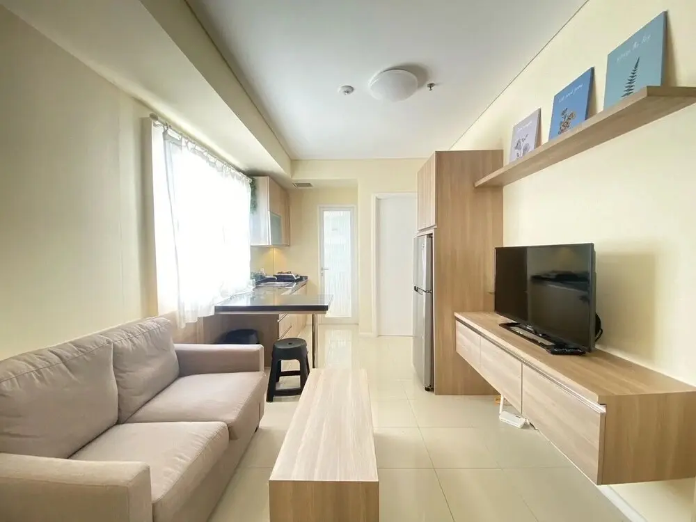 Бандунг: Spacious Corner 2Br Apartment At Parahyangan Residence