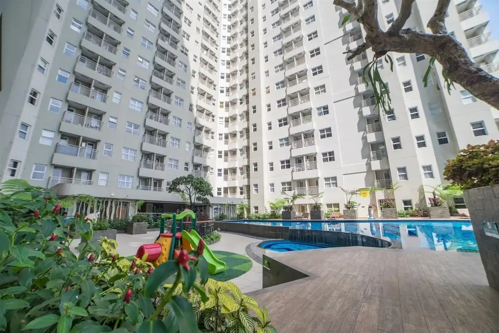 Бандунг: Spacious Corner 2Br Apartment At Parahyangan Residence