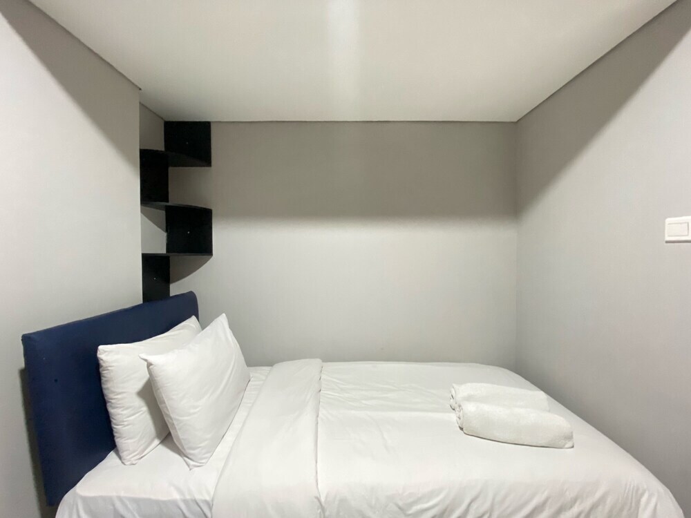 Бандунг: Artsy Hype Beast 2Br Gateway Pasteur Apartment Bandung