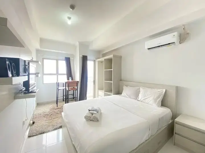 Бандунг: Spacious Studio Room At Mekarwangi Square Cibaduyut Apartment